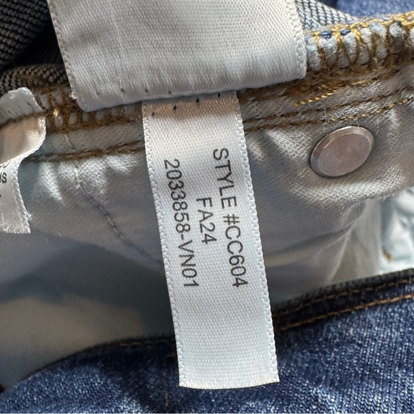 J. Crew Women’s Blue Jeans ‘96 Straight High Rise CC604 Size 30 - Picture 6 of 6